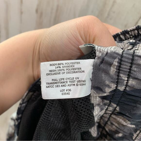 Coolibar Island Swim Trunks UPF 50+ Tropical Leaf Pattern Hawaiian Print - Picture 7 of 9